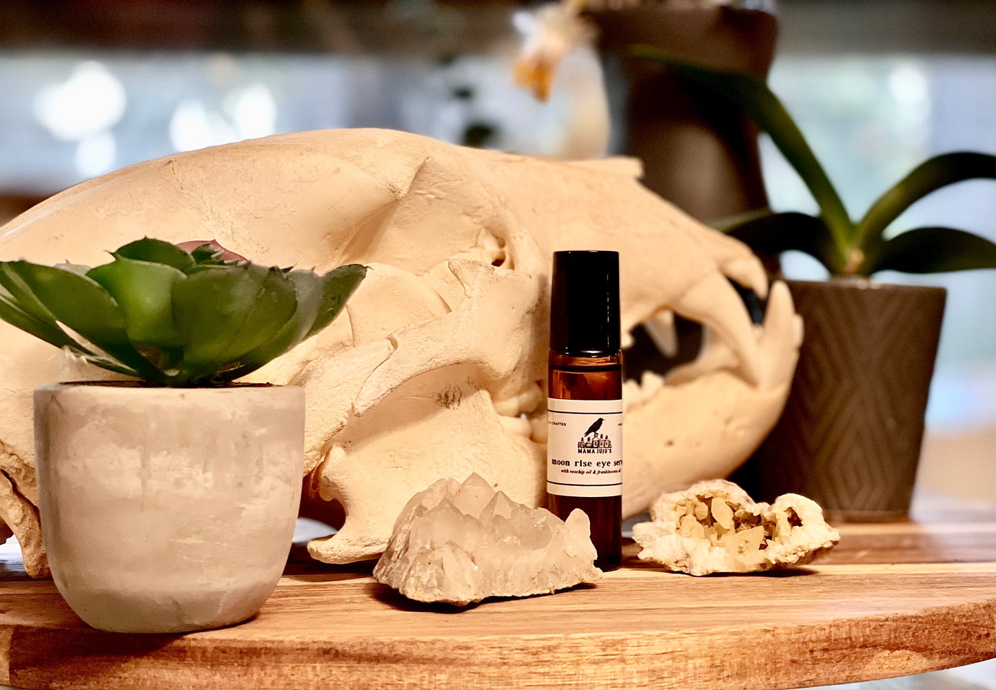 Moon Rise Eye Serum
